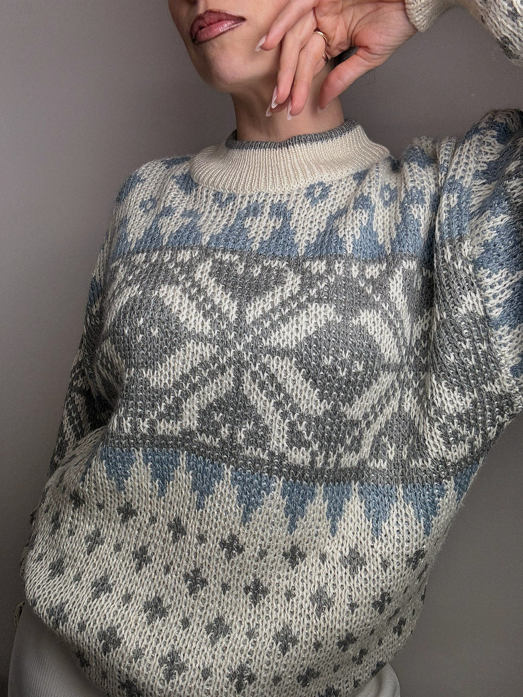 Vintage L-pattern knit crew neck sweater