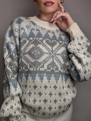 Pull col rond en maille à motif L vintage