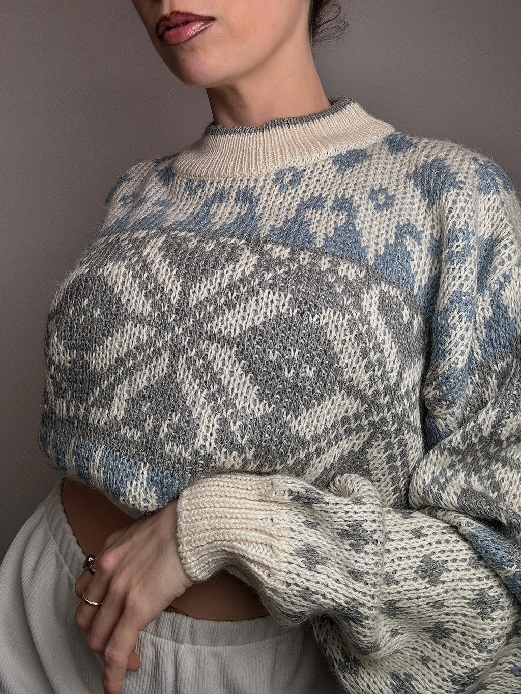 Vintage L-pattern knit crew neck sweater