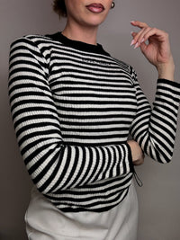 LOVETOXIC M Vintage schwarz-weiß gerippter Pullover