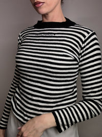 LOVETOXIC M Vintage schwarz-weiß gerippter Pullover
