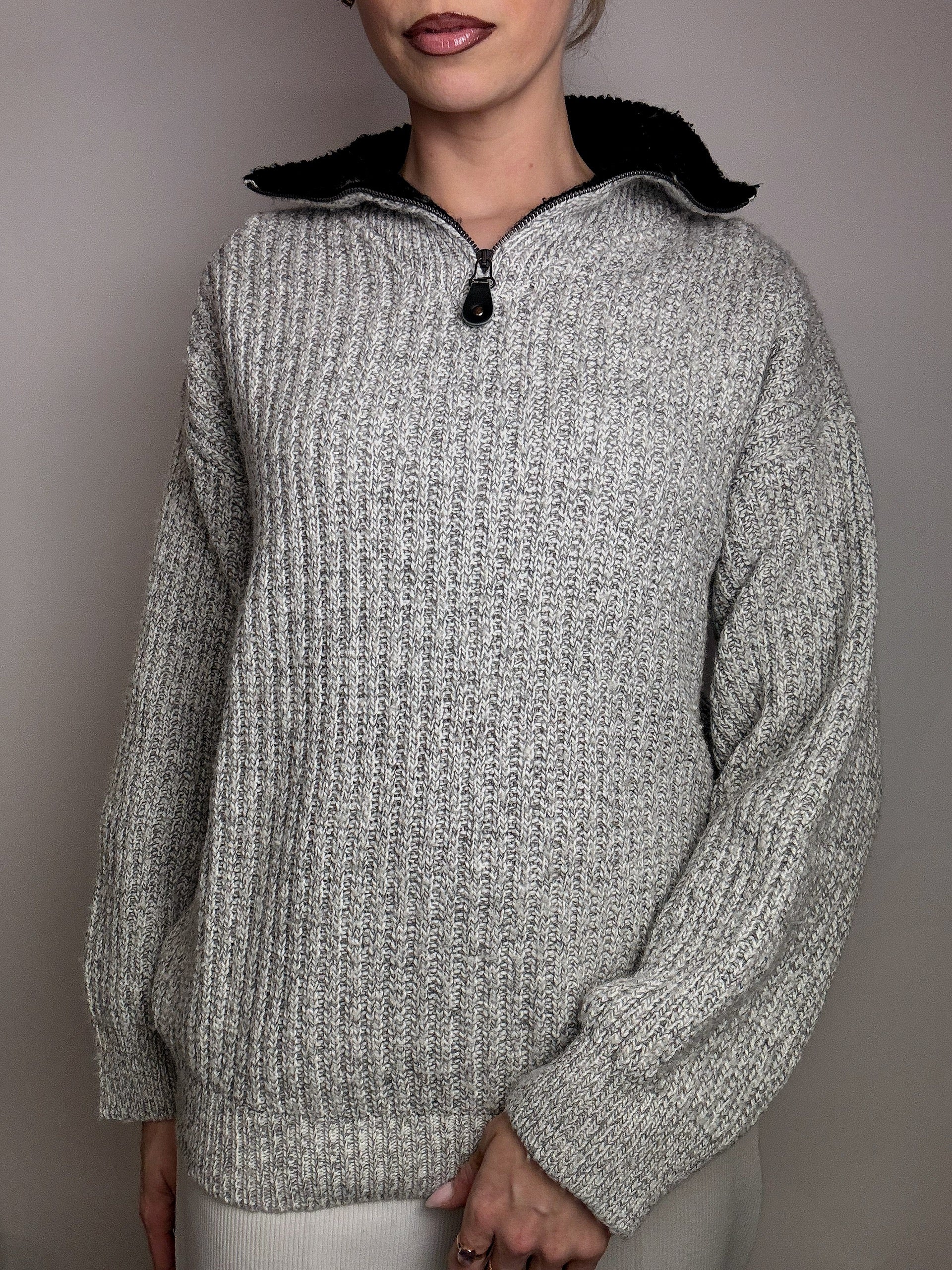 Vintage XL grey knit turtleneck sweater