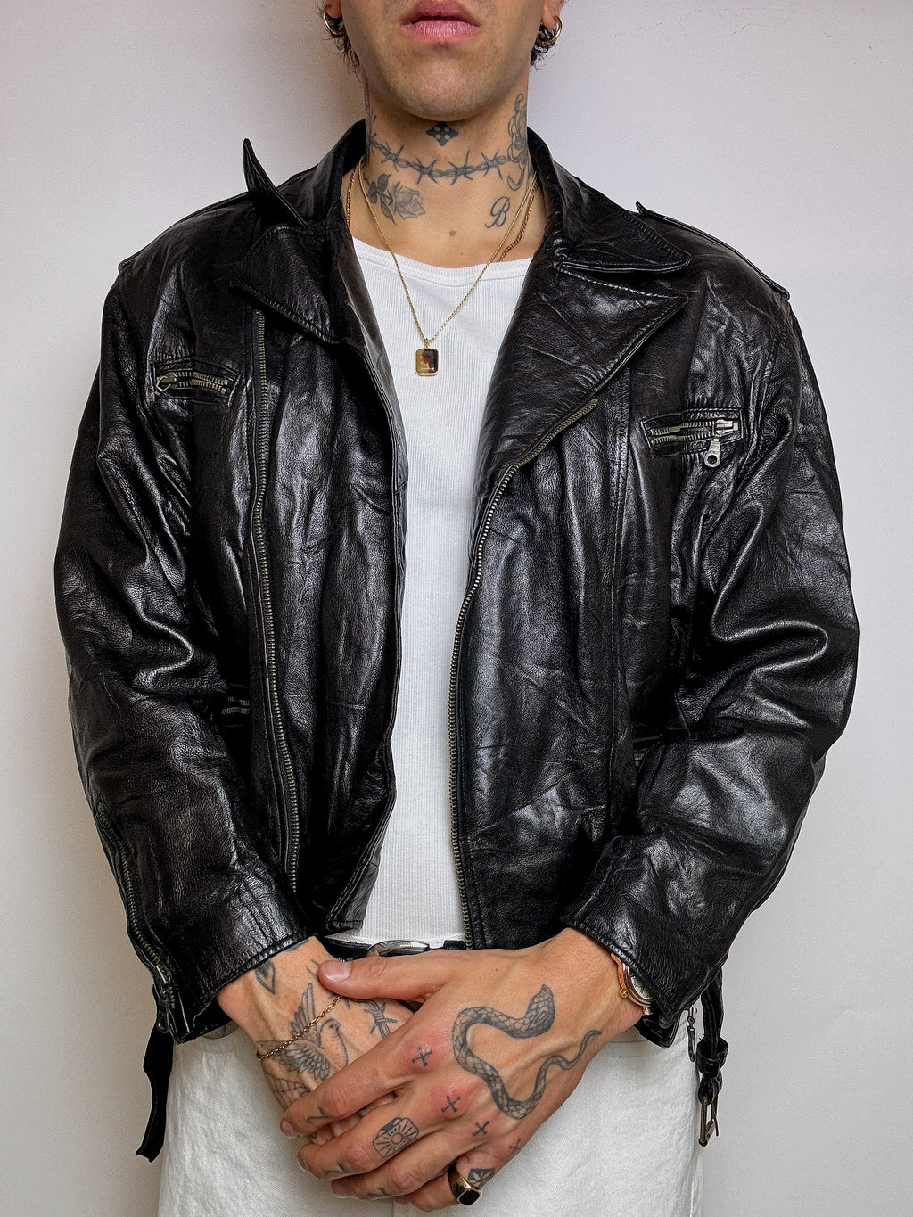 Schwarze taillierte Lederjacke S/M Vintage