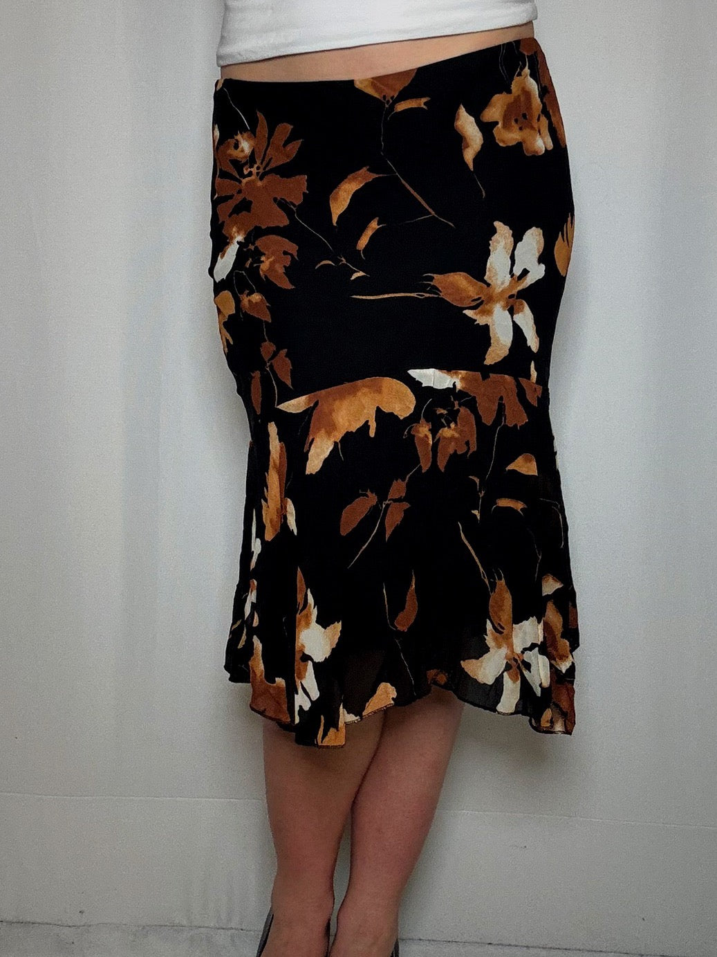 Black floral skirt S/M vintage