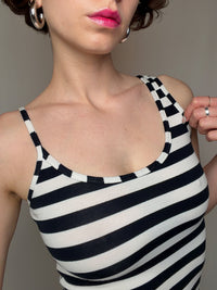 Black and white striped asymmetric top S vintage