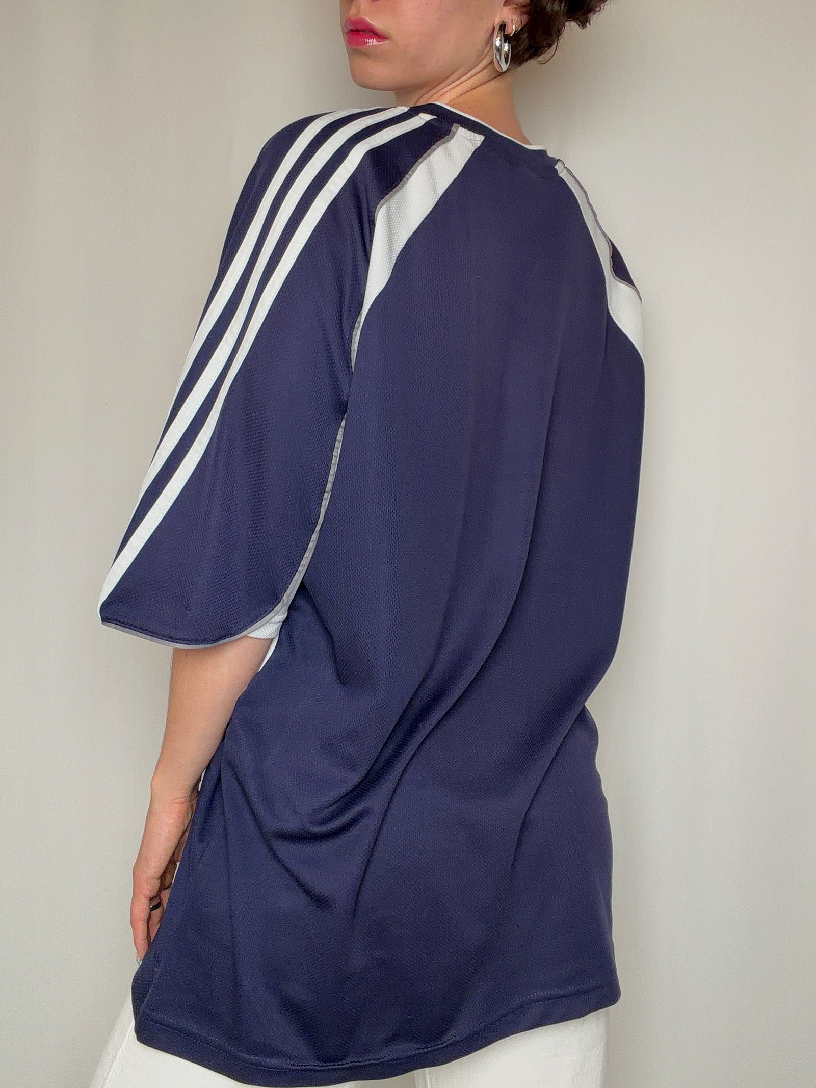 Navy and white adidas XL vintage jersey