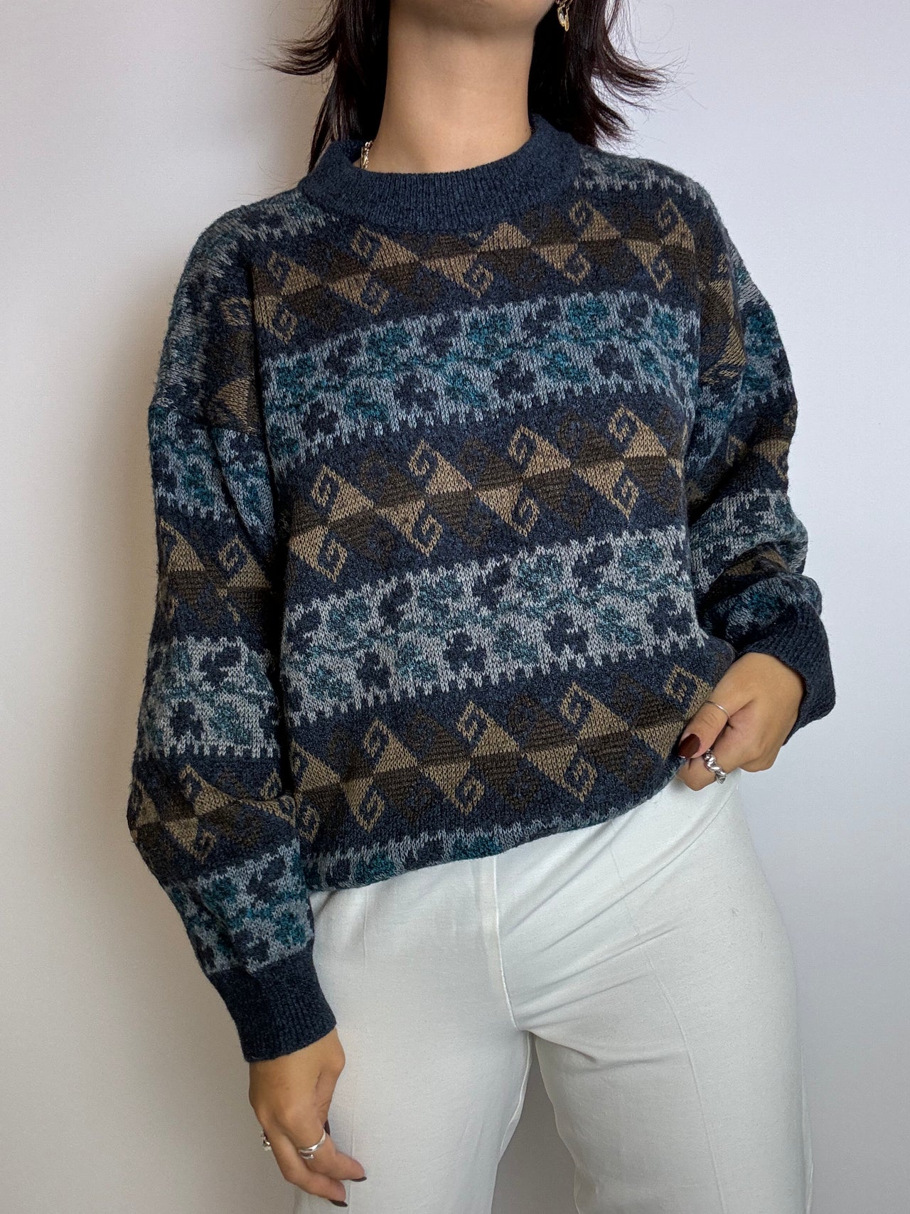 Vintage blue wool sweater L