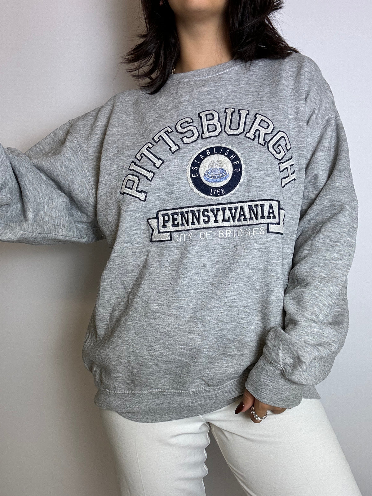 Vintage gray Pittsburgh sweatshirt L 