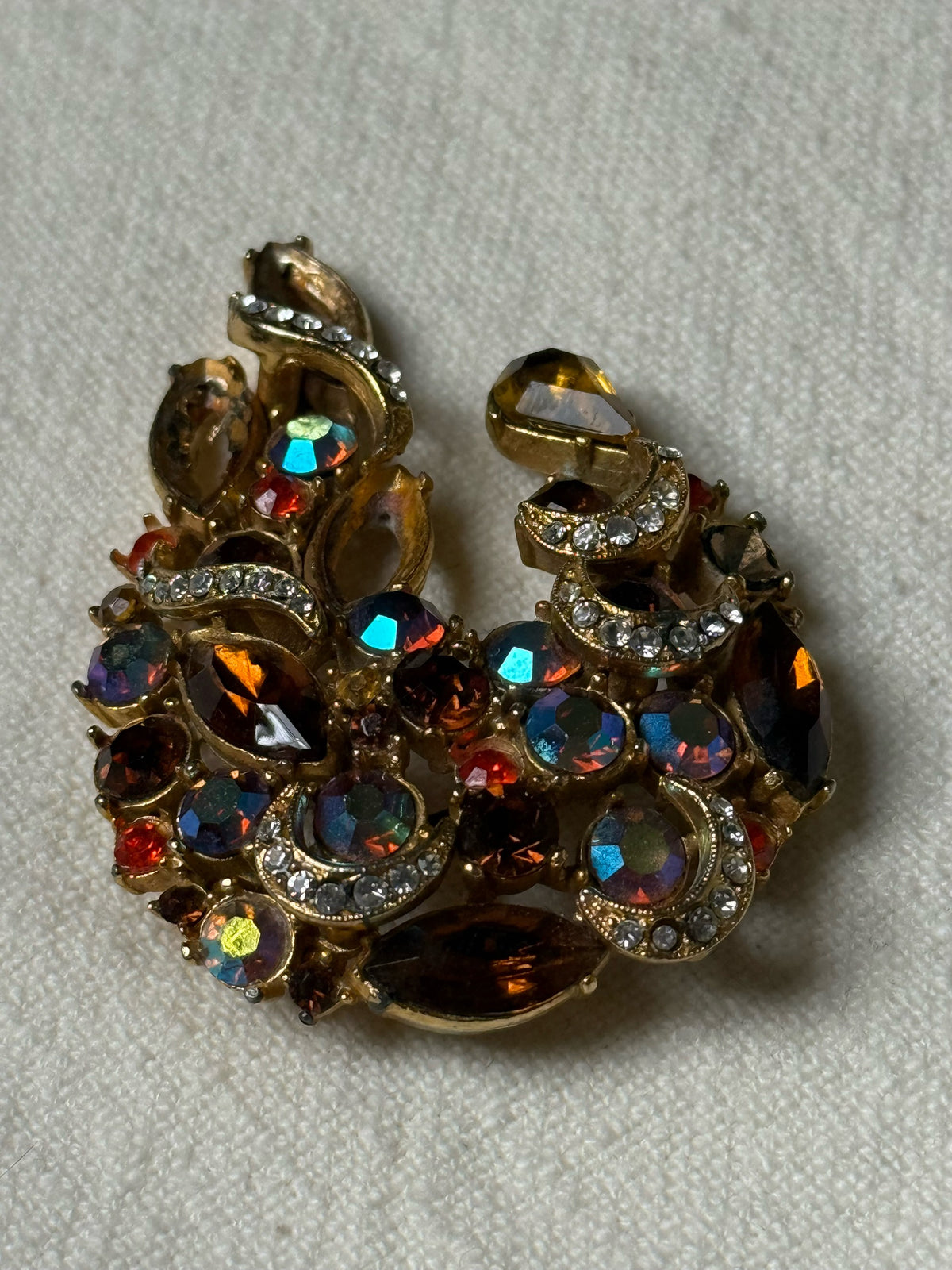 Vintage gemstone brooch