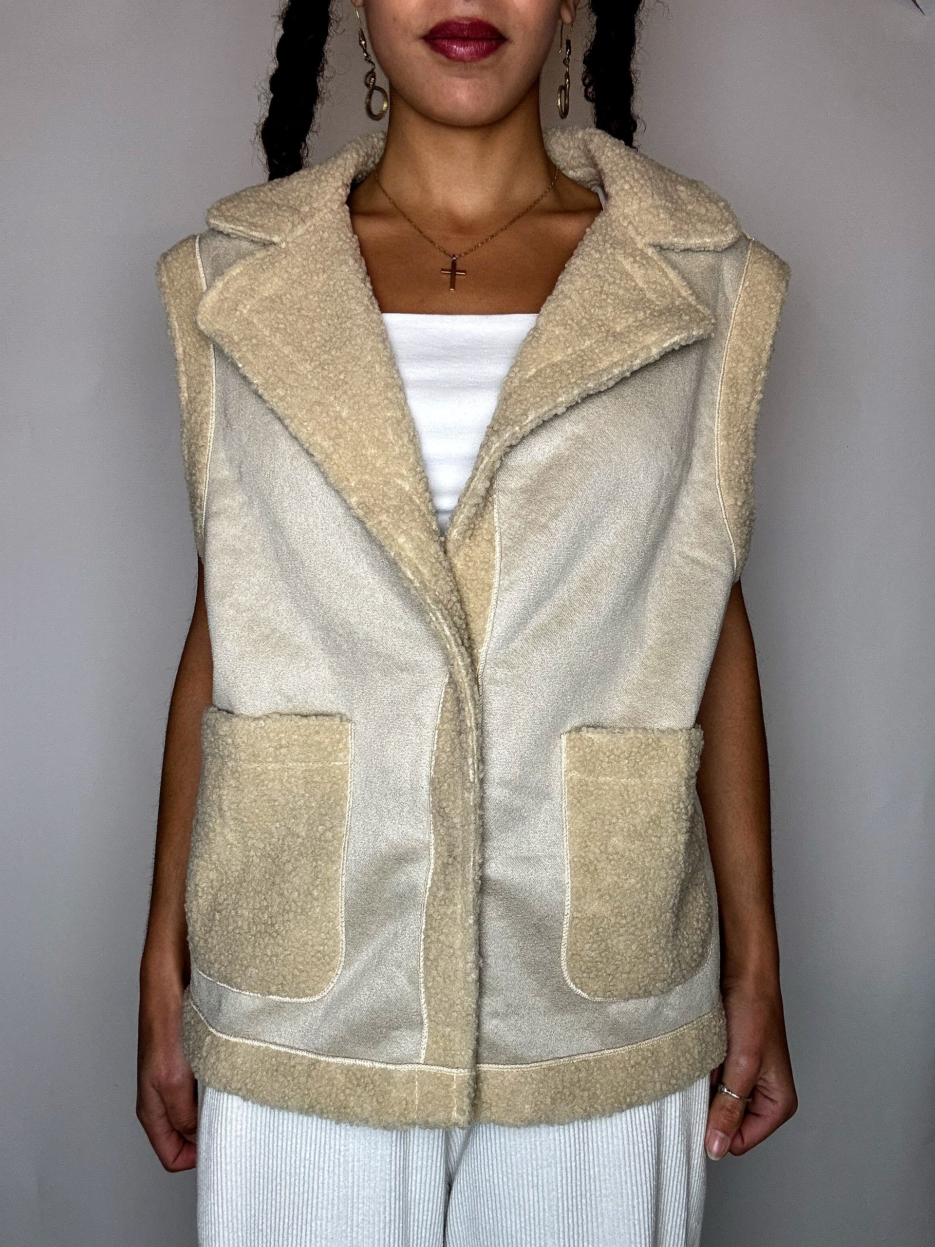 Cream suede vintage L waistcoat