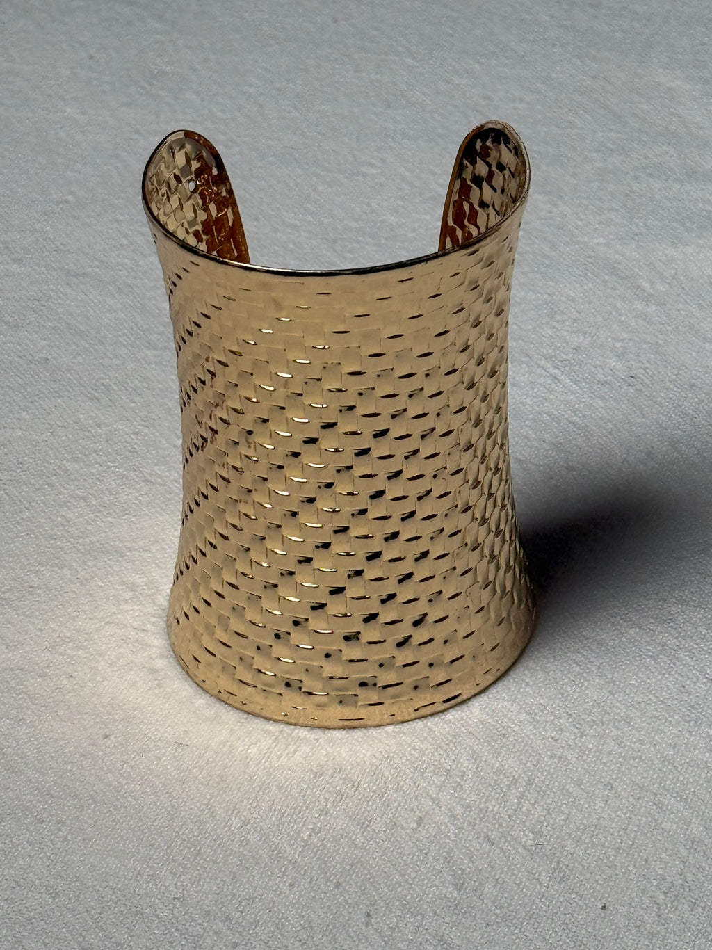 Manchette dorée ajustable vintage