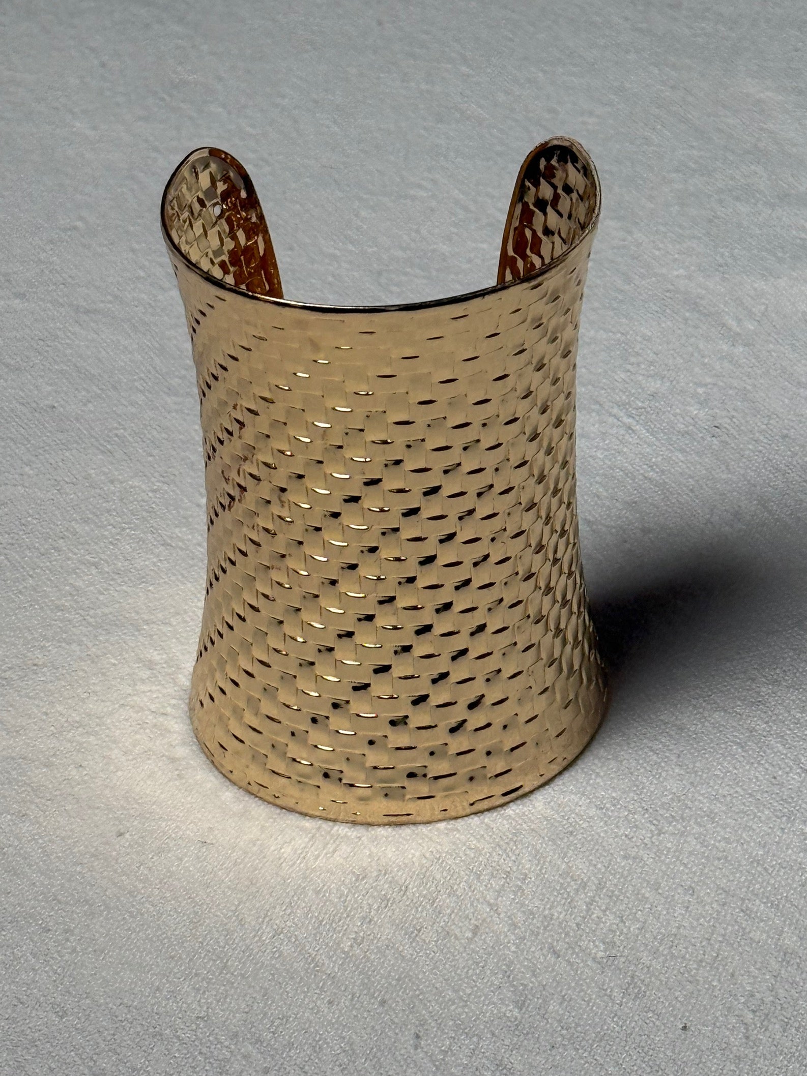 Manchette dorée ajustable vintage
