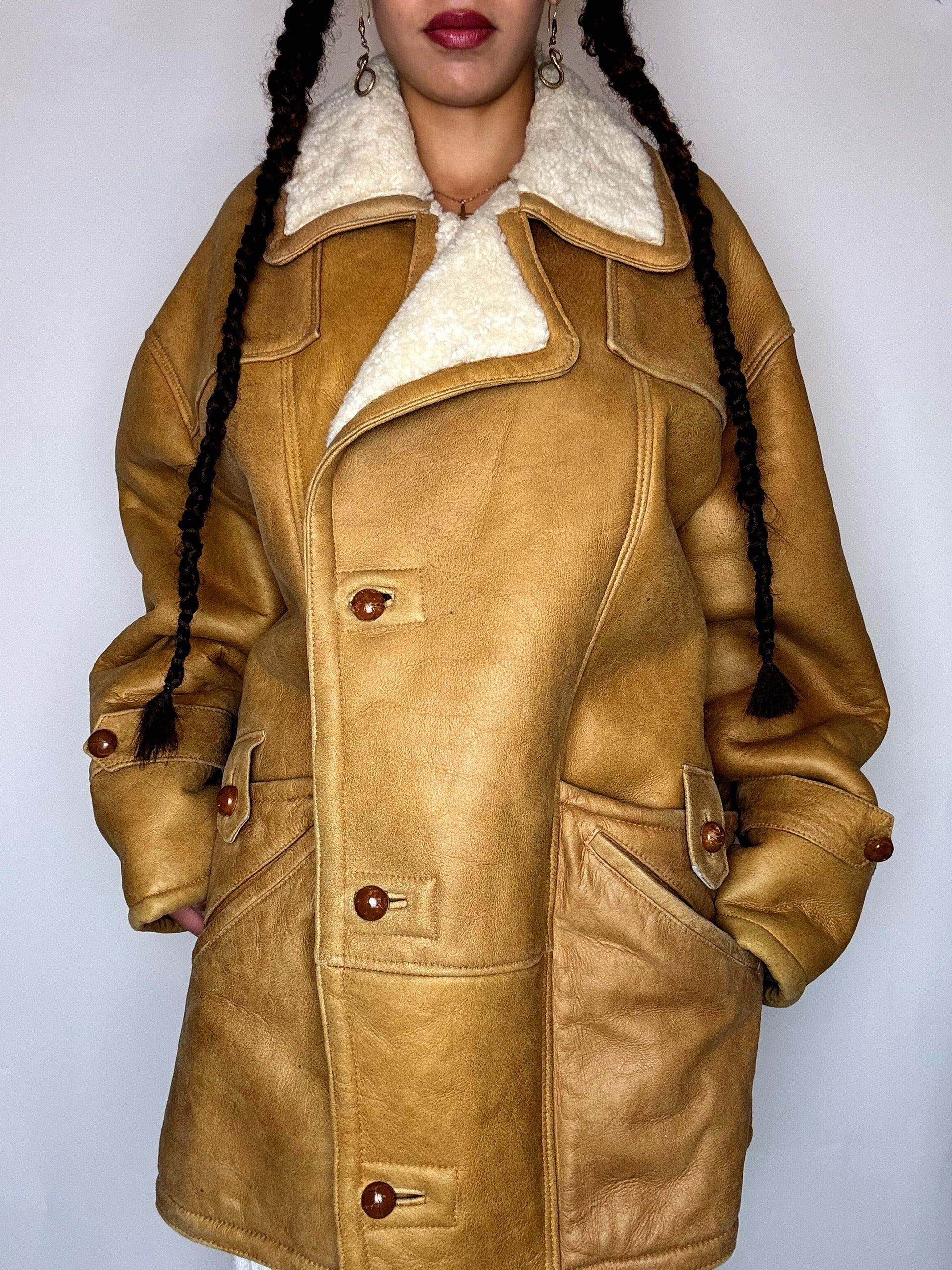 Vintage beigefarbener Lammfellmantel, Größe XL