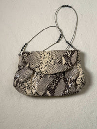 Petit sac en cuir effet python vintage