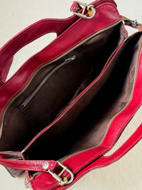 Sac moyen en cuir bordeaux avec poignées vintage