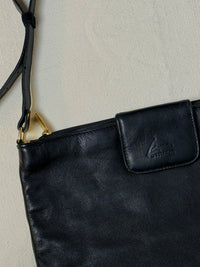 Sac moyen en cuir noir vintage
