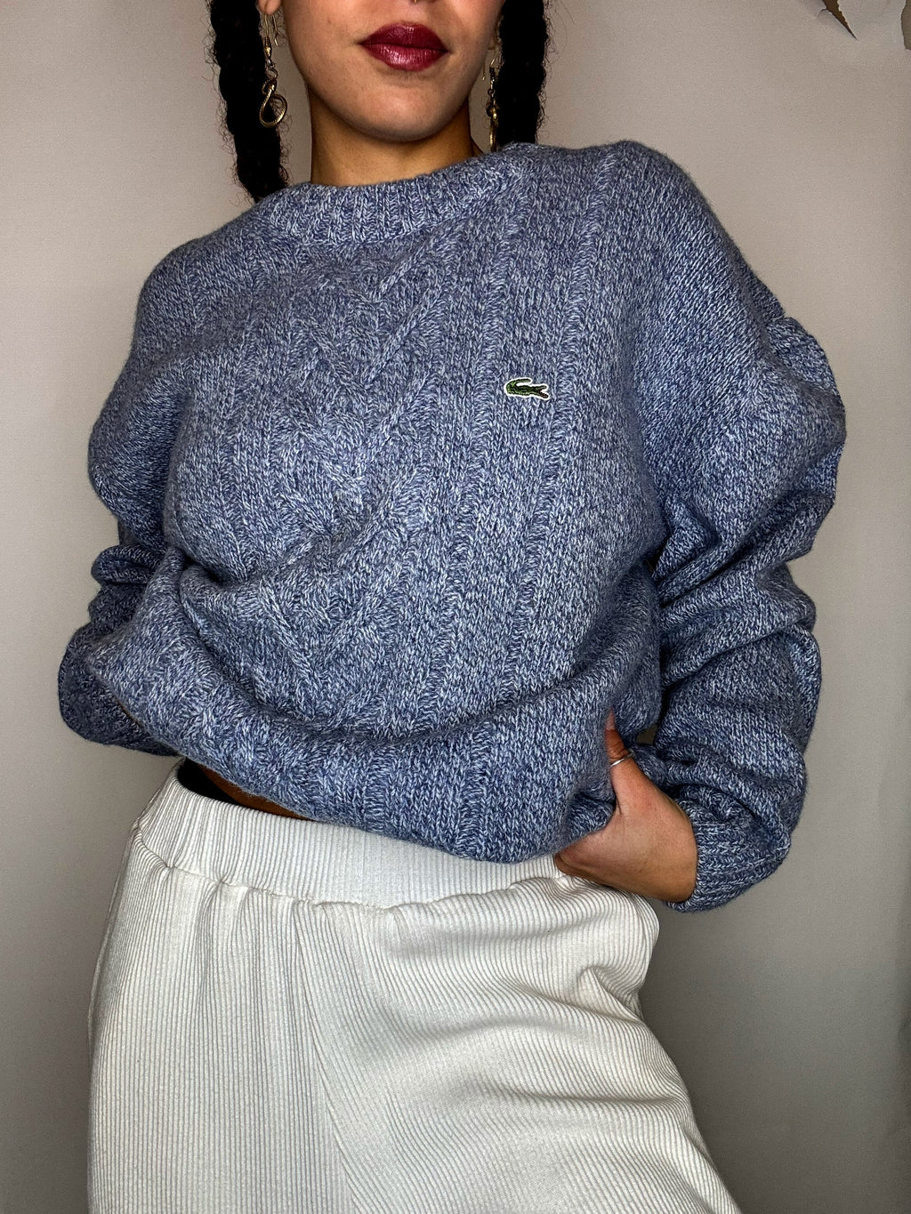 Pull a col rond bleu ciel tressé LACOSTE L/XL vintage
