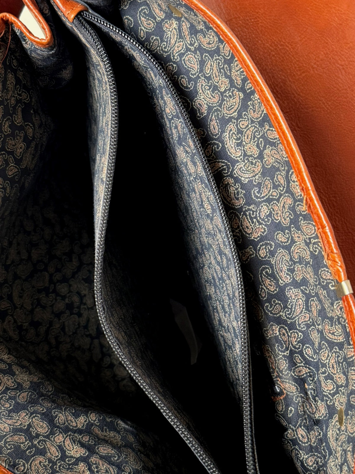 Vintage tobacco leather satchel bag