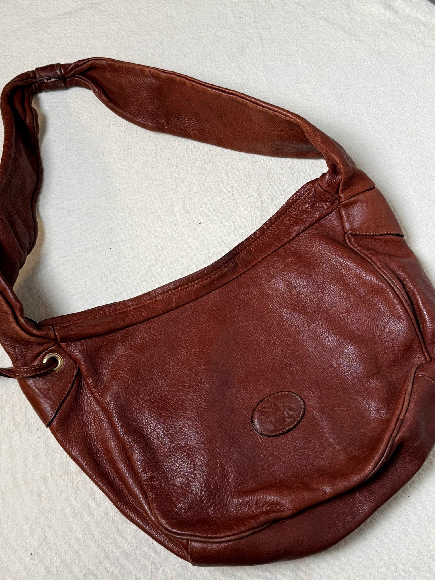 Sac besace moyen camel en cuir vintage