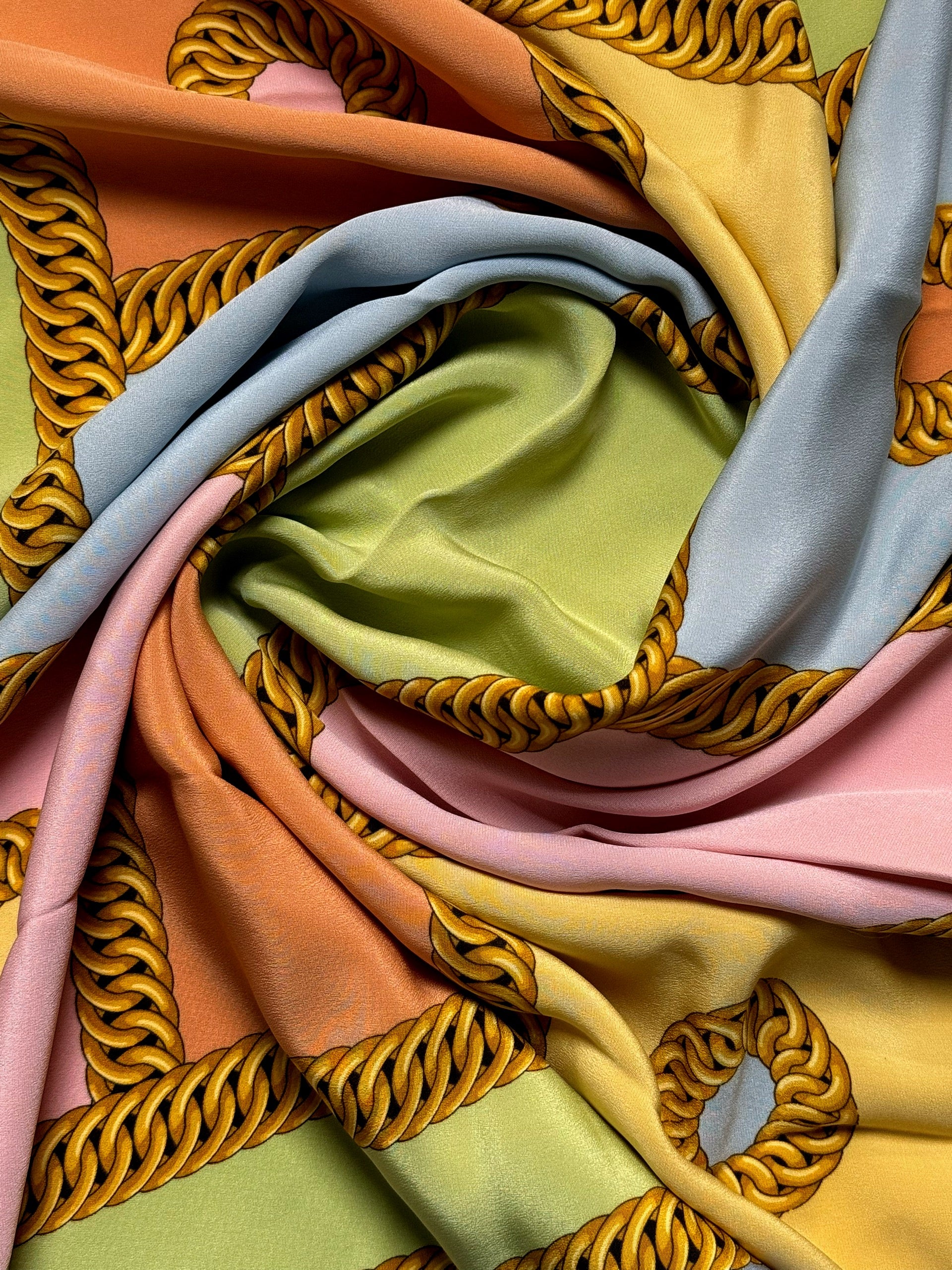 Foulard en soie vintage