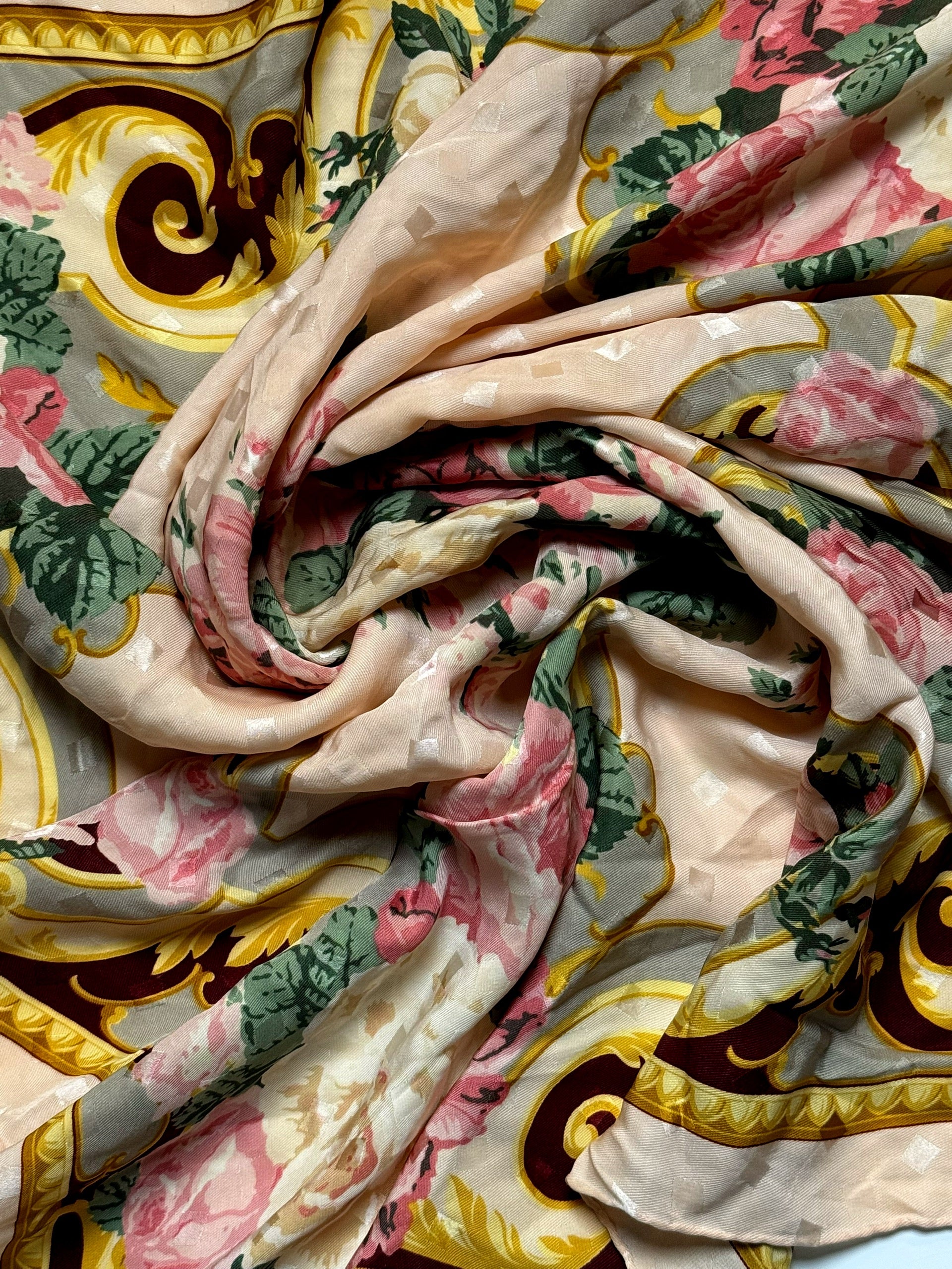 Foulard en soie vintage