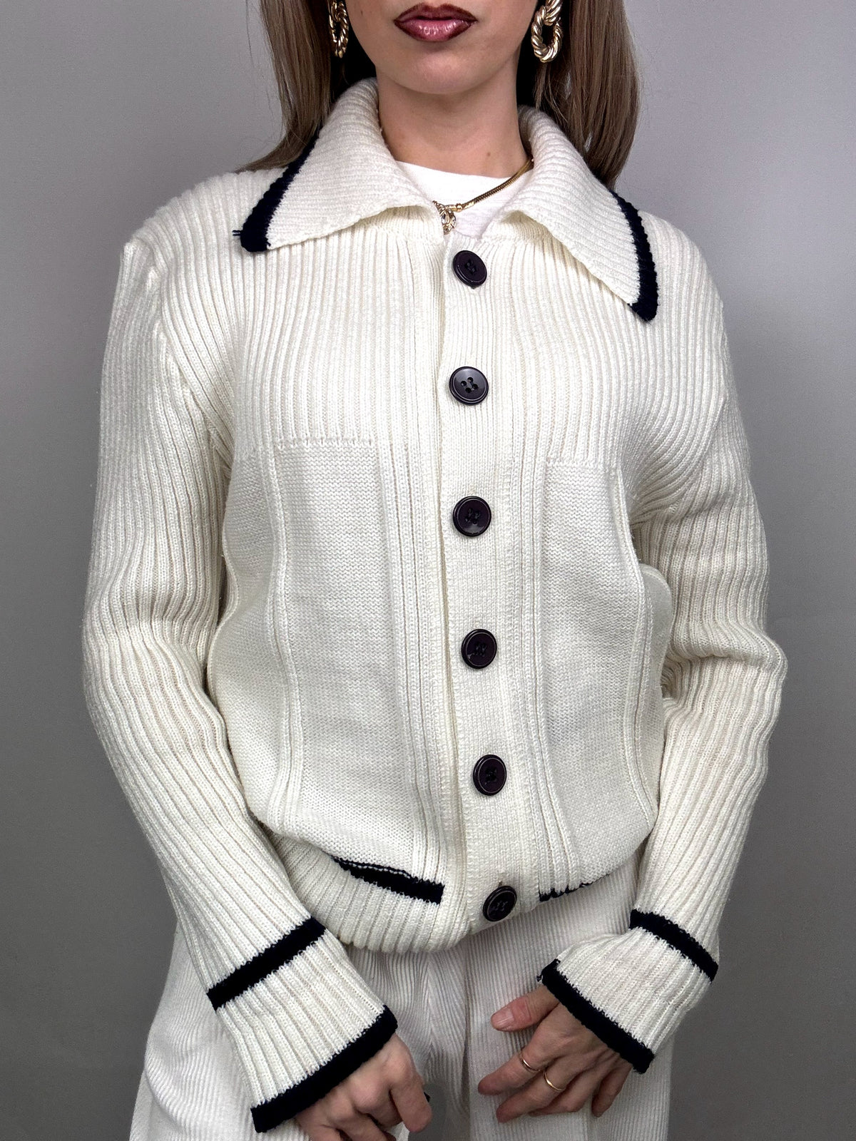 Vintage XL cream shirt collar cardigan