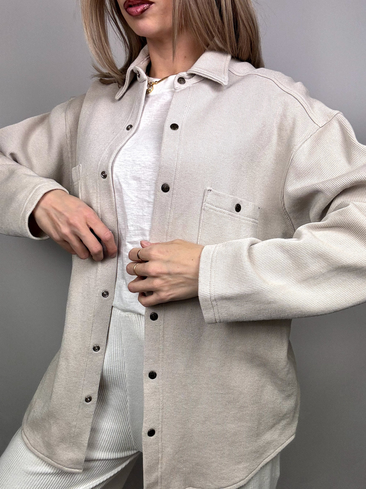 Vintage XL beige ribbed thick shirt