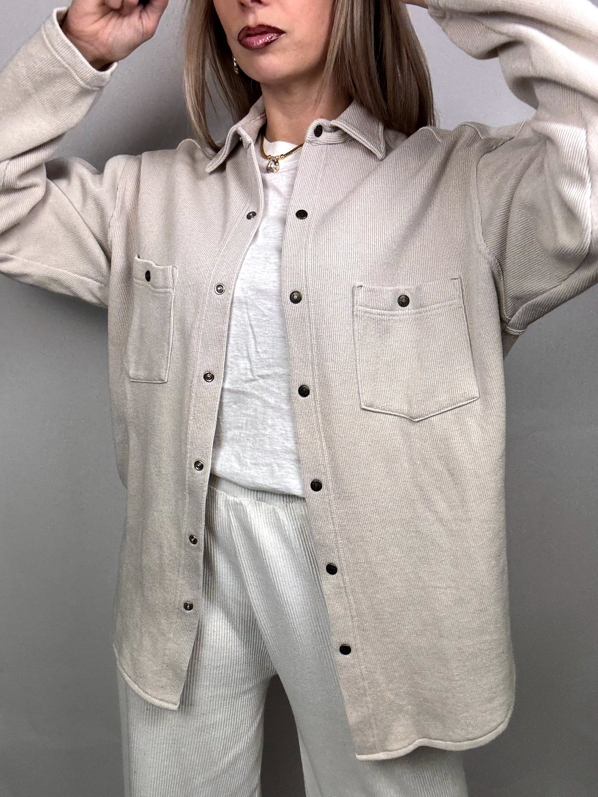 Vintage XL beige ribbed thick shirt