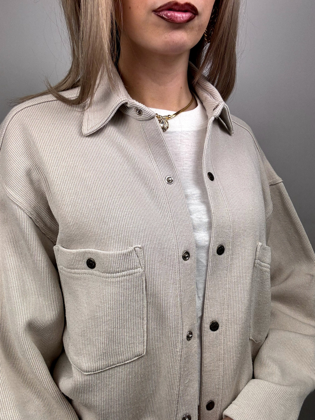 Vintage XL beige ribbed thick shirt