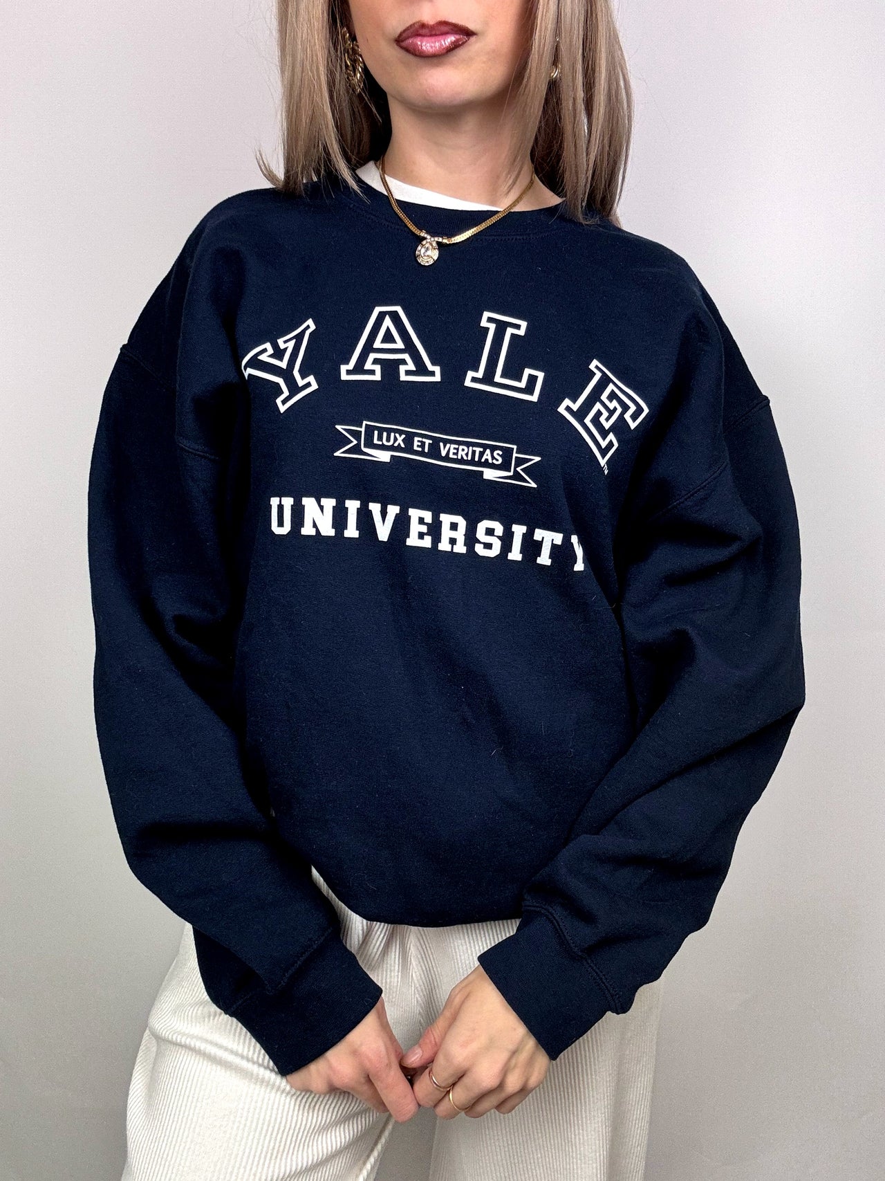 Sweat marine YALE col rond L vintage