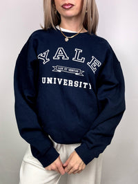 YALE navy crew neck sweatshirt L vintage