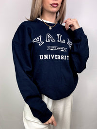 YALE navy crew neck sweatshirt L vintage