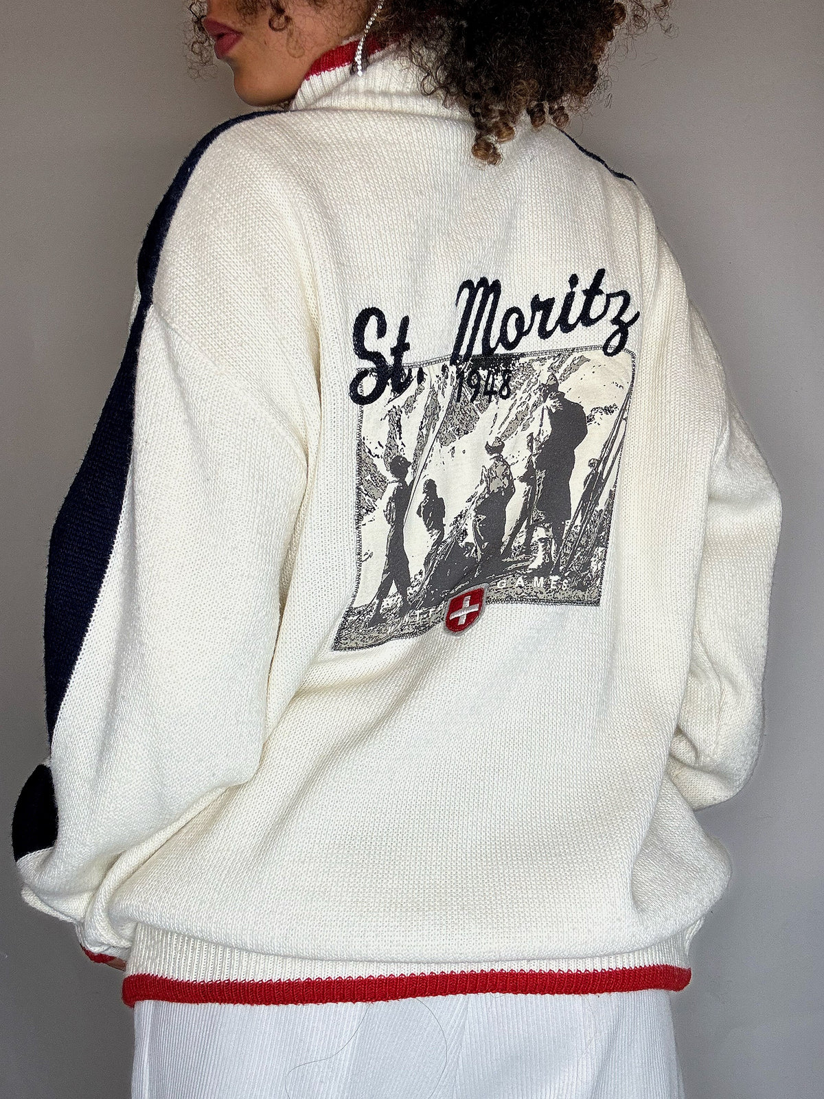 Pull col cheminée tricolore brodé L vintage