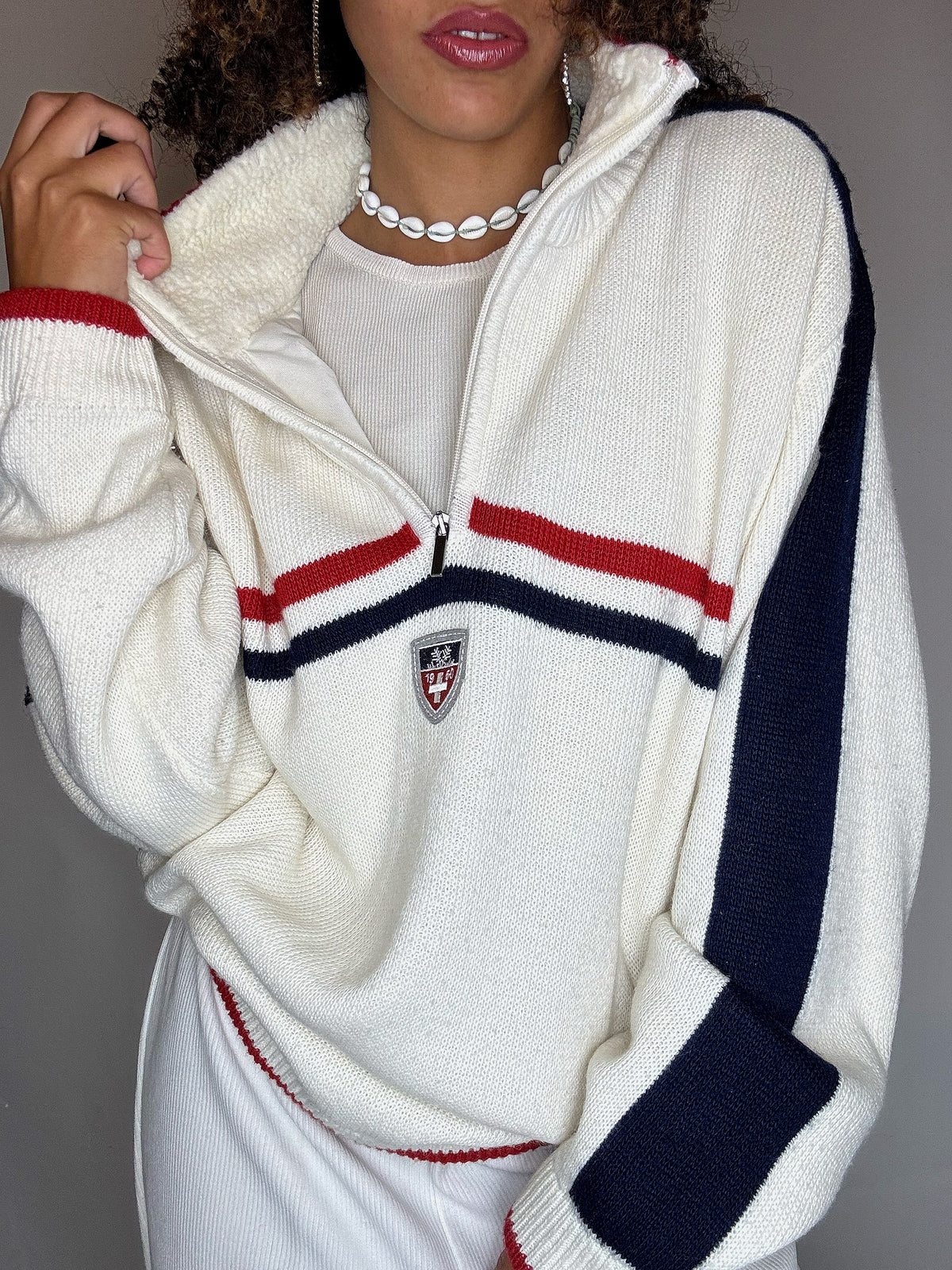 Pull col cheminée tricolore brodé L vintage