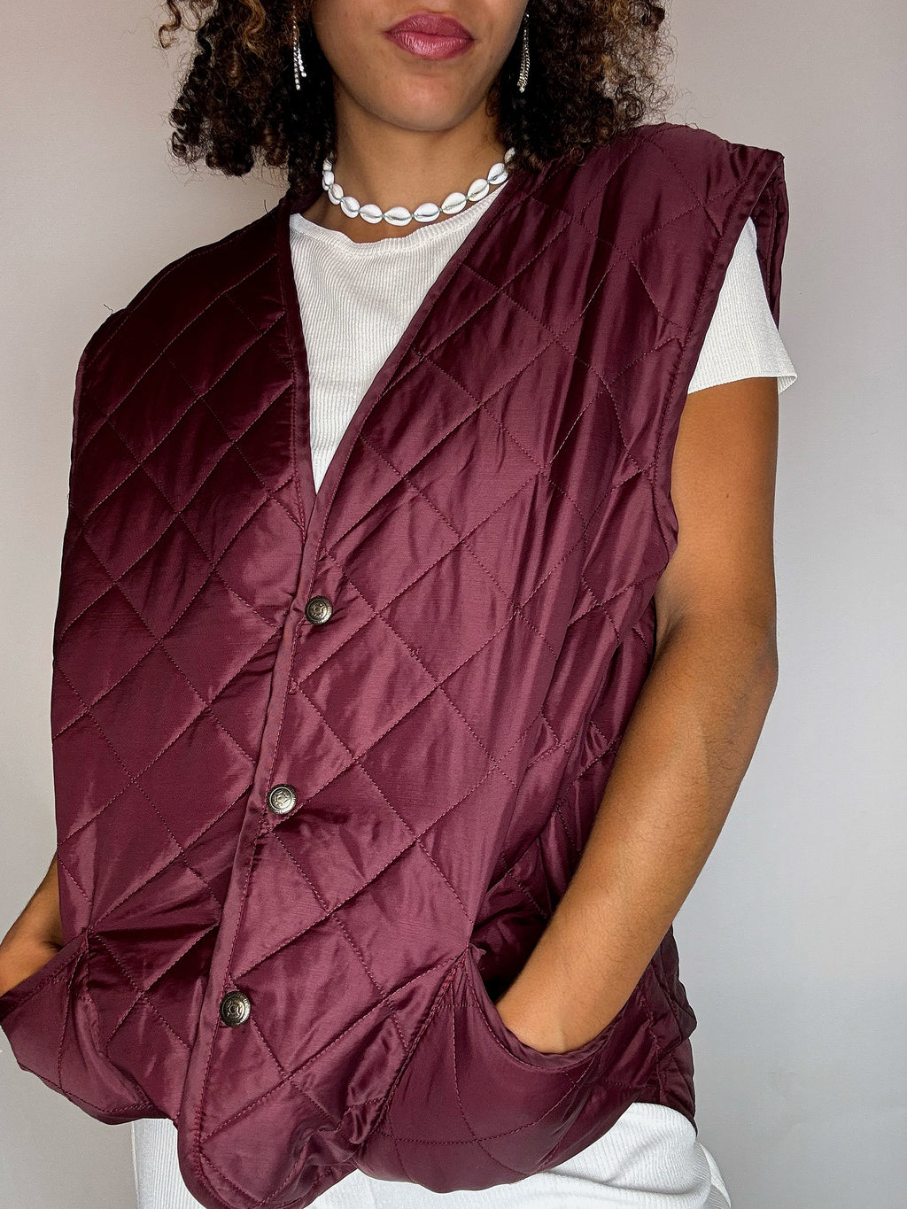 Burgundy sleeveless quilted vest XL vintage
