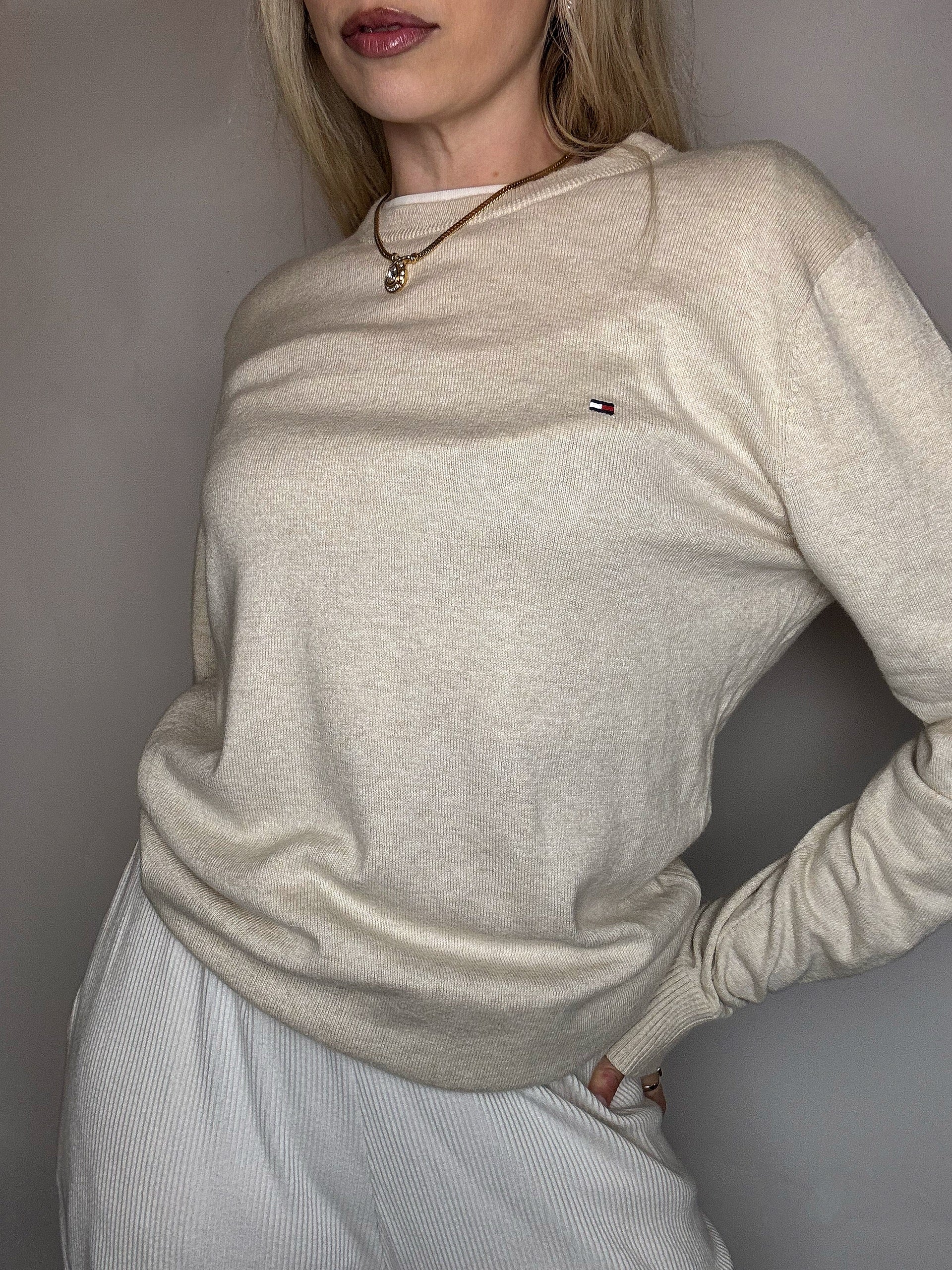 Vintage TOMMY HILFIGER knitted sweater
