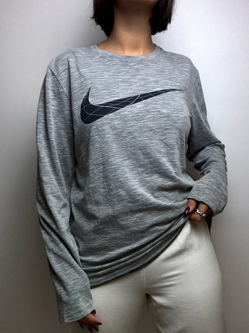 Pull sport Nike gris vintage S/M