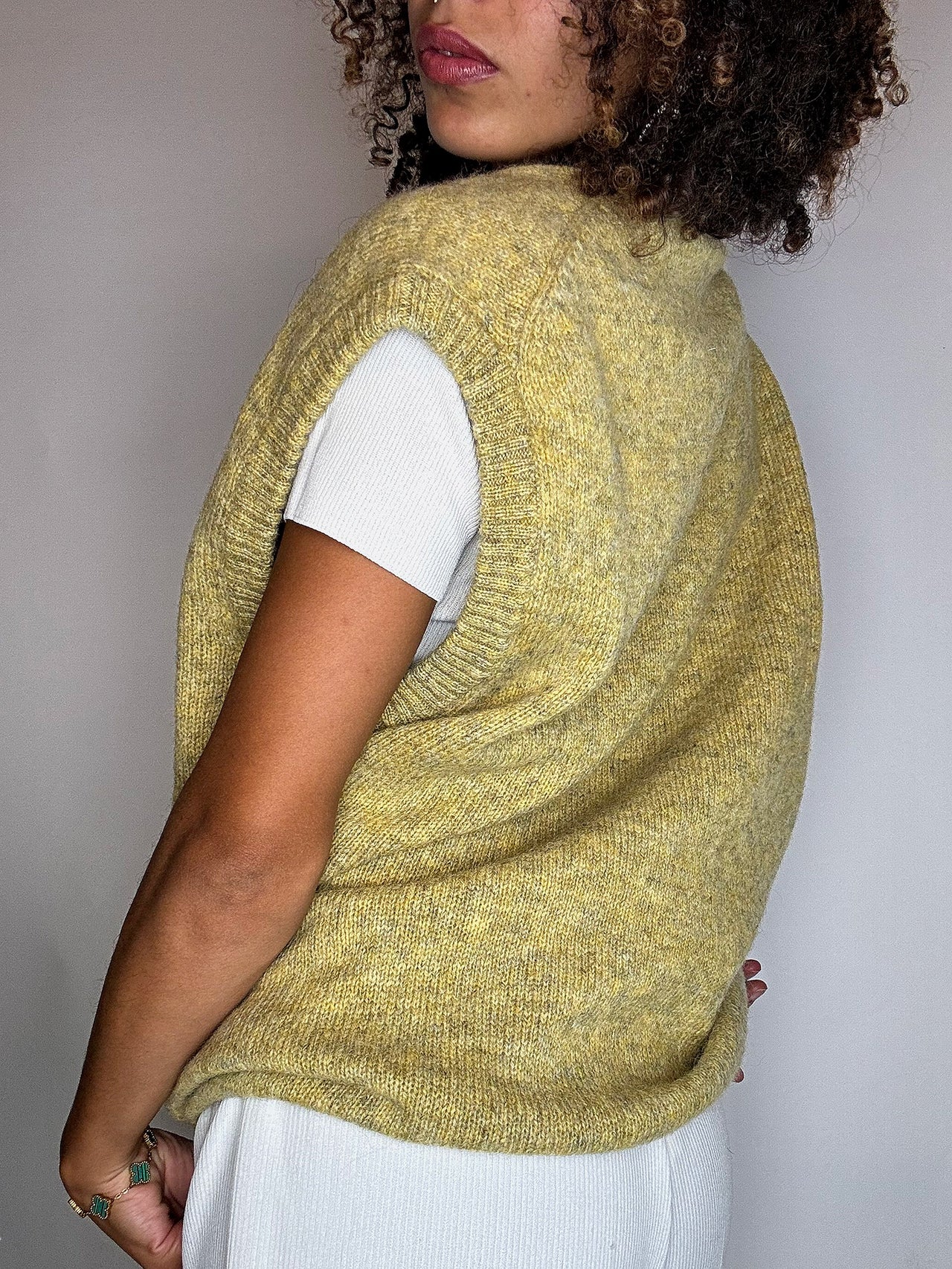 Gilet en laine jaune moutarde L vintage
