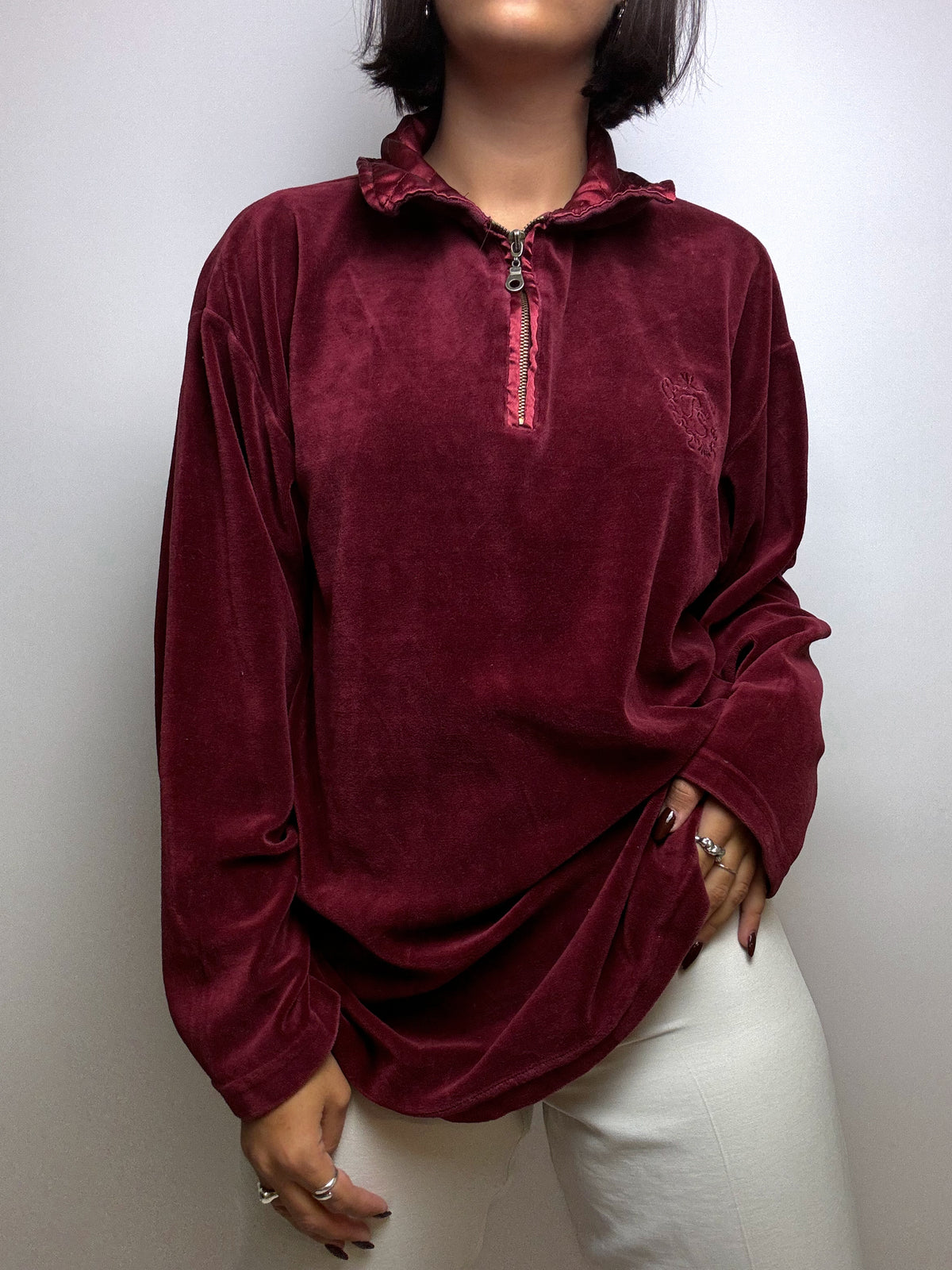 Red velvet sweater with vintage zip M/L 