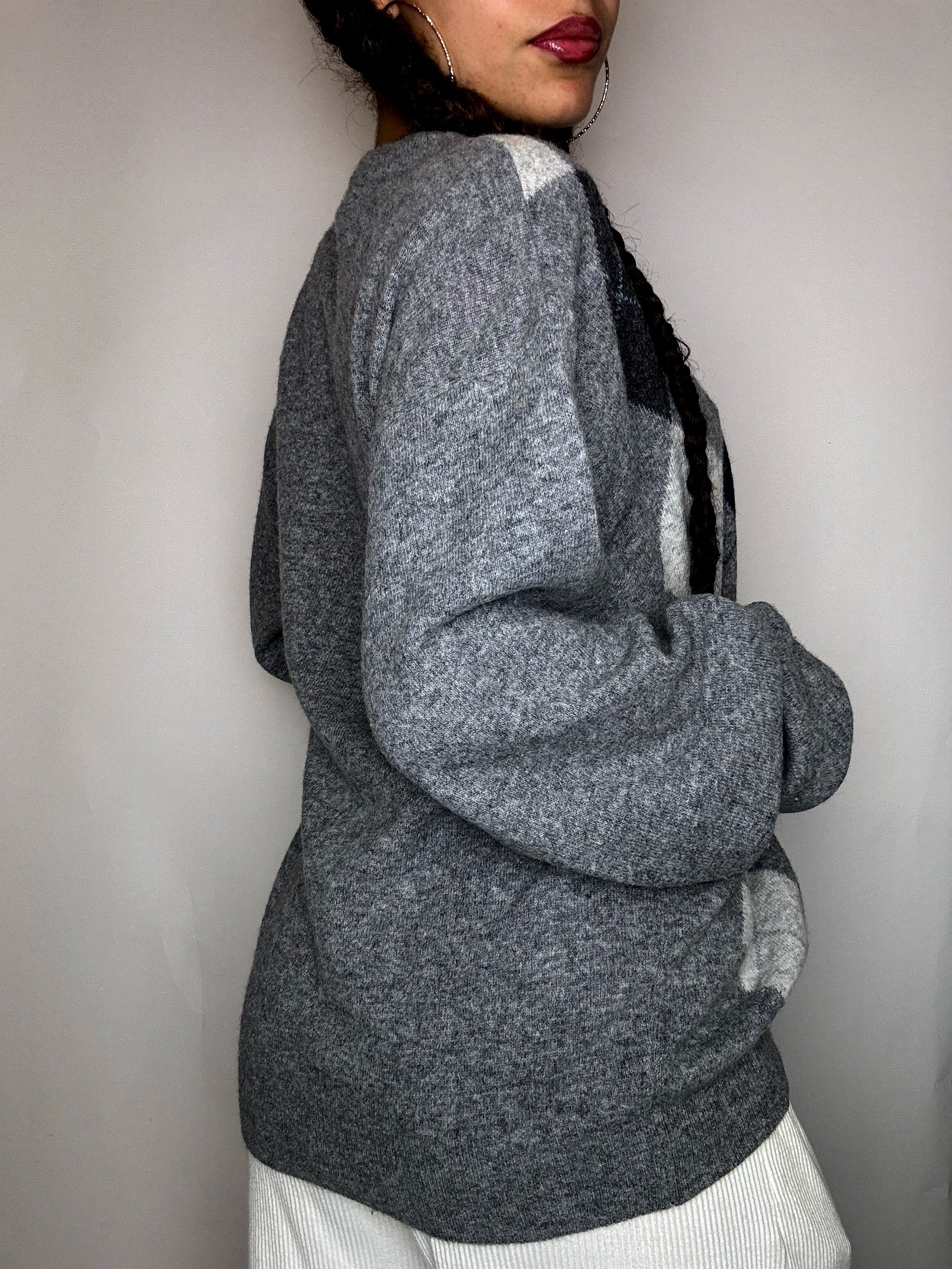 Pull col rond carreaux gris  L vintage