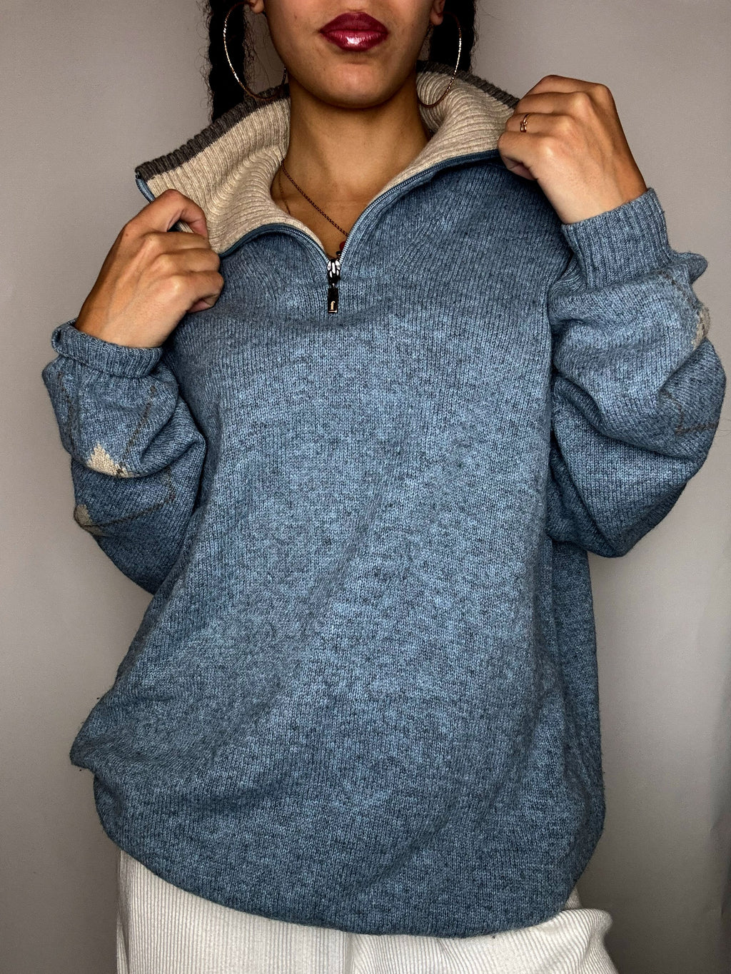 Pull col cheminée bleu avec détails L vintage