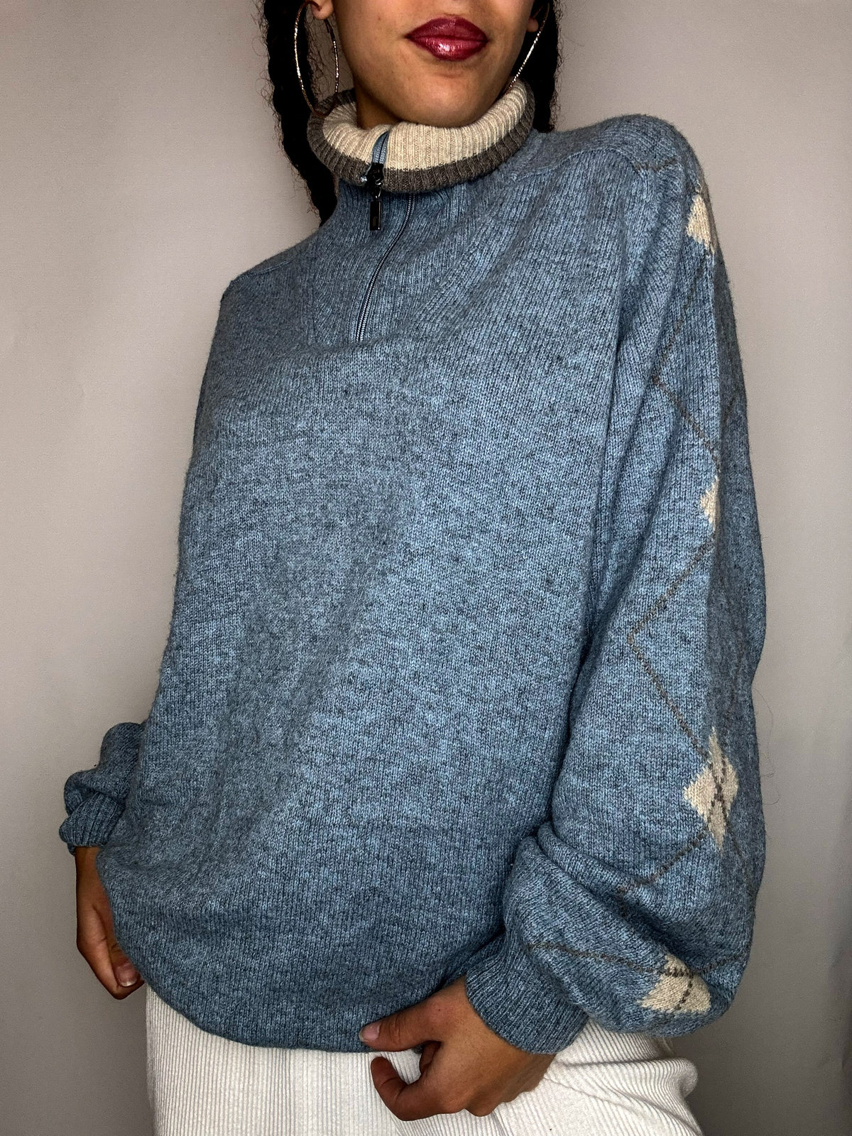 Pull col cheminée bleu avec détails L vintage