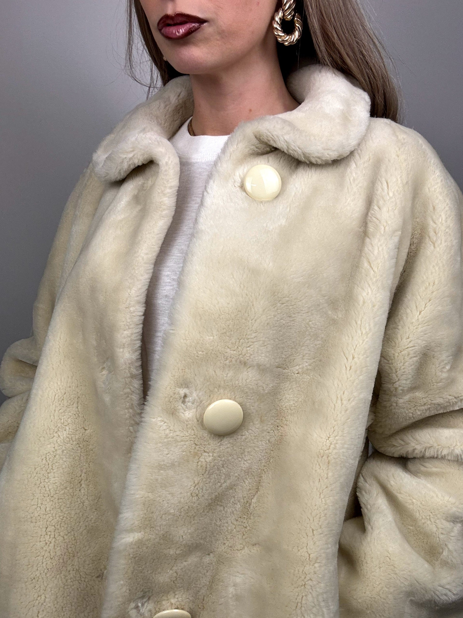 Manteau en fausse fourrure crème M vintage