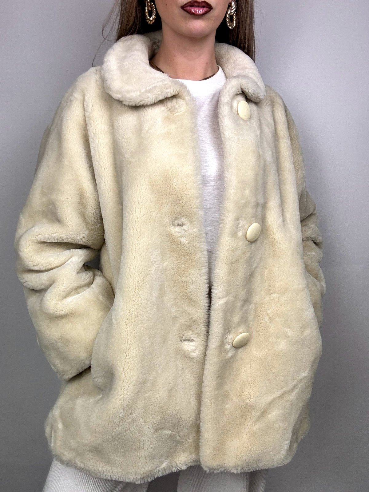 Manteau en fausse fourrure crème M vintage