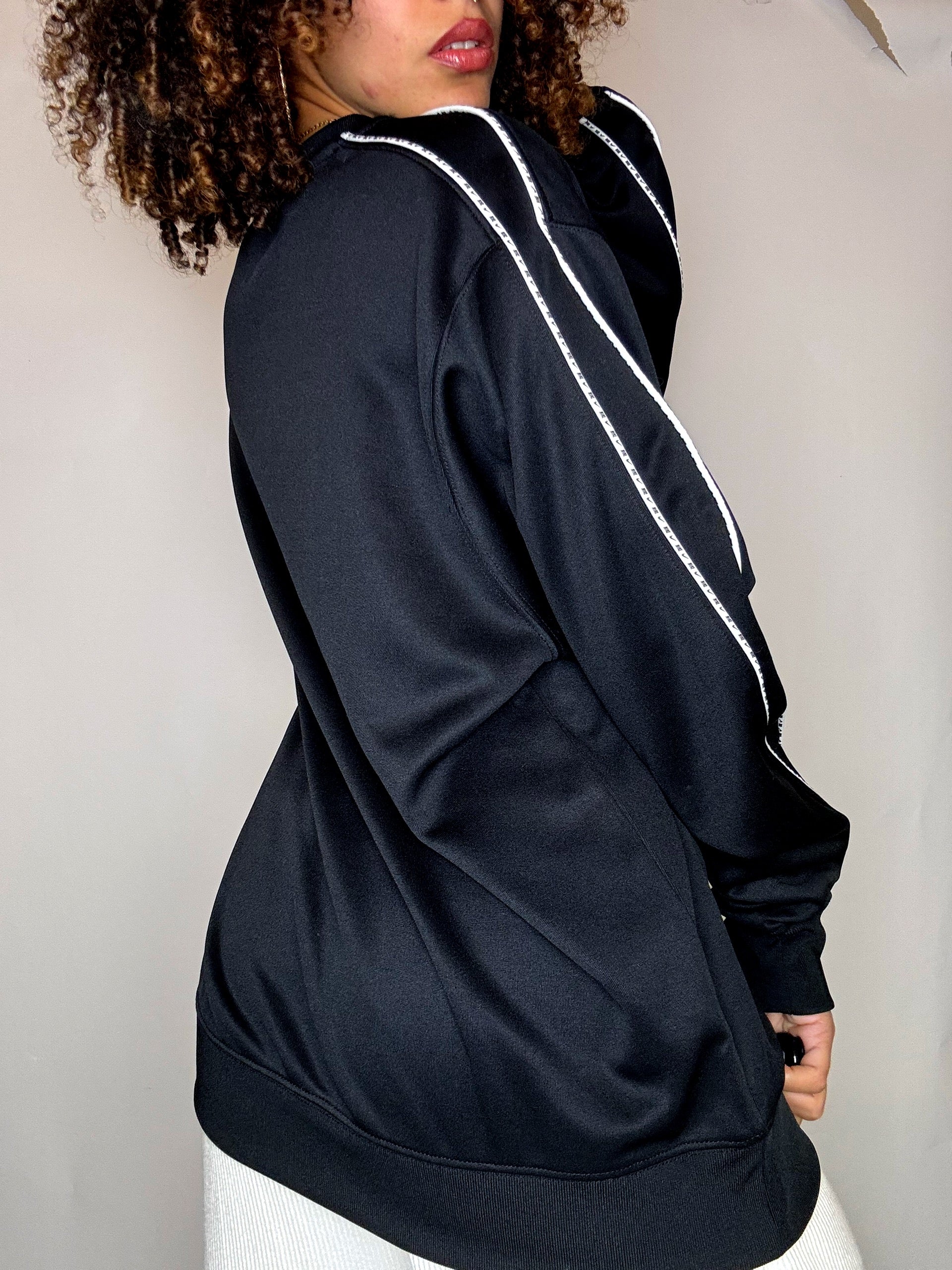Sweat col rond noir NIKE L vintage