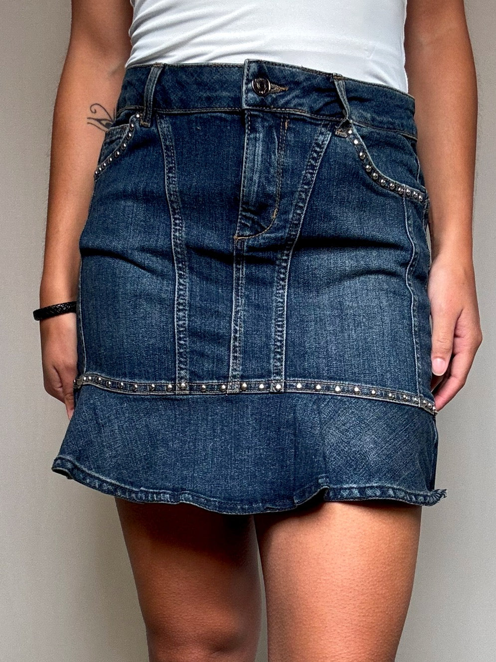 Liu Jo M vintage denim skirt with studs