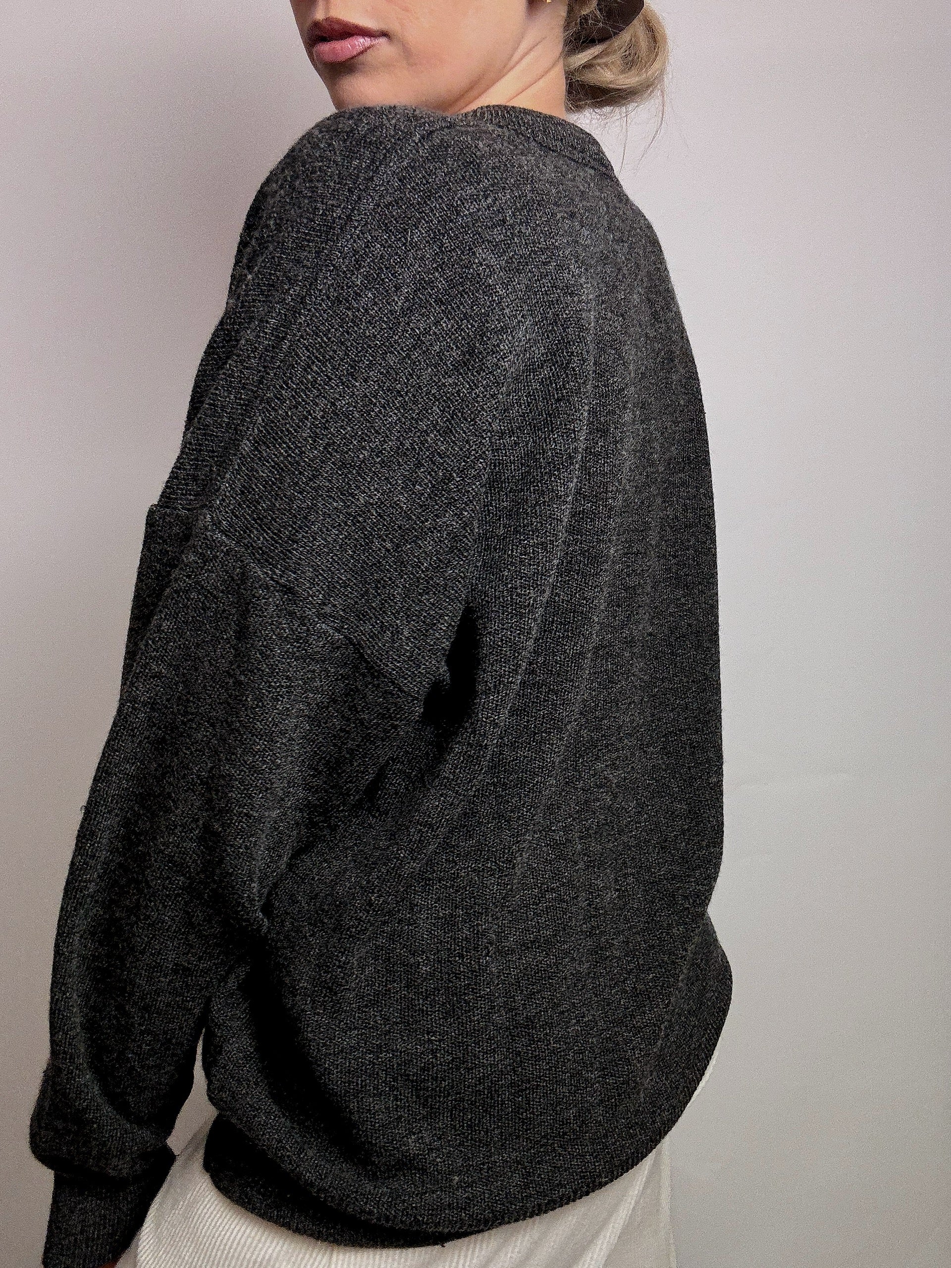 LACOSTE L vintage dark gray V-neck wool sweater