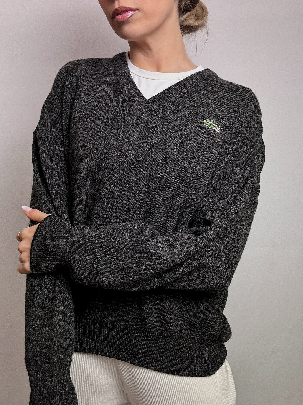 LACOSTE L vintage dark gray V-neck wool sweater