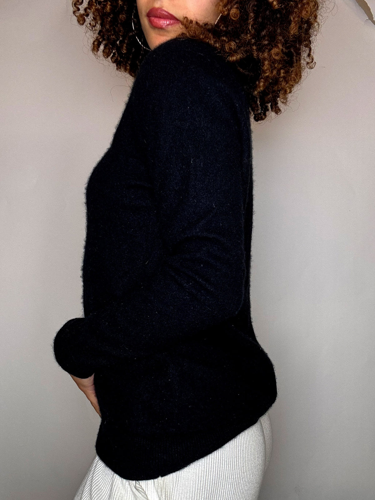 Vintage-Strickjacke aus schwarzem Kaschmir, Größe L