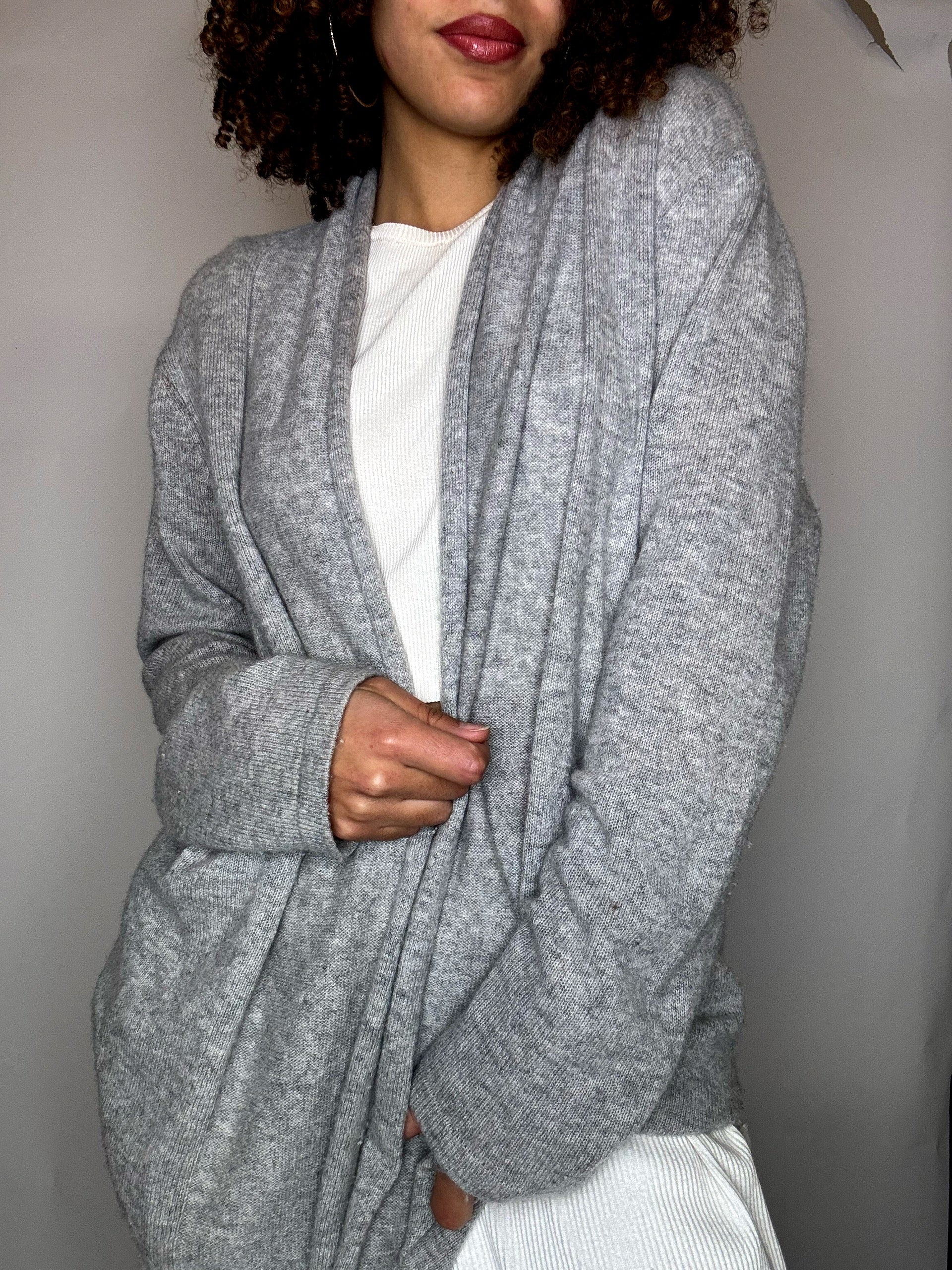Cardigan gris en cashmere XXL vintage